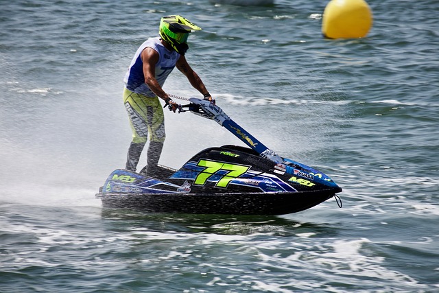 己的战斗精 己的战斗精